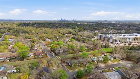 304 Loganberry Court Austin TX 78745