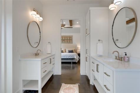 329 Calvary Cove Dripping Springs TX 78620