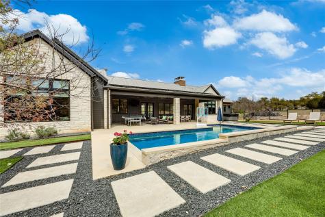 329 Calvary Cove Dripping Springs TX 78620
