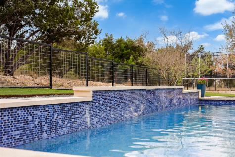 329 Calvary Cove Dripping Springs TX 78620