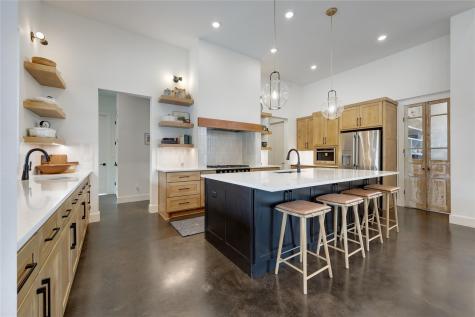 329 Calvary Cove Dripping Springs TX 78620