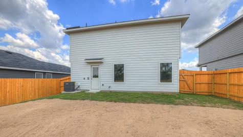 406 Wild Goose Drive Luling TX 78648