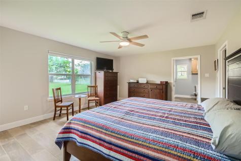331 W Nolte Street Seguin TX 78155