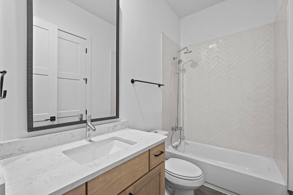 1719 Spyglass Drive Austin TX 78746