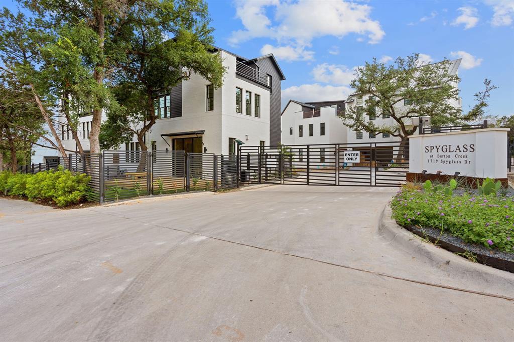 1719 Spyglass Drive Austin TX 78746