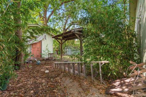 1008 Linden Street Austin TX 78702