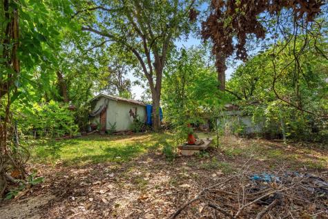1008 Linden Street Austin TX 78702