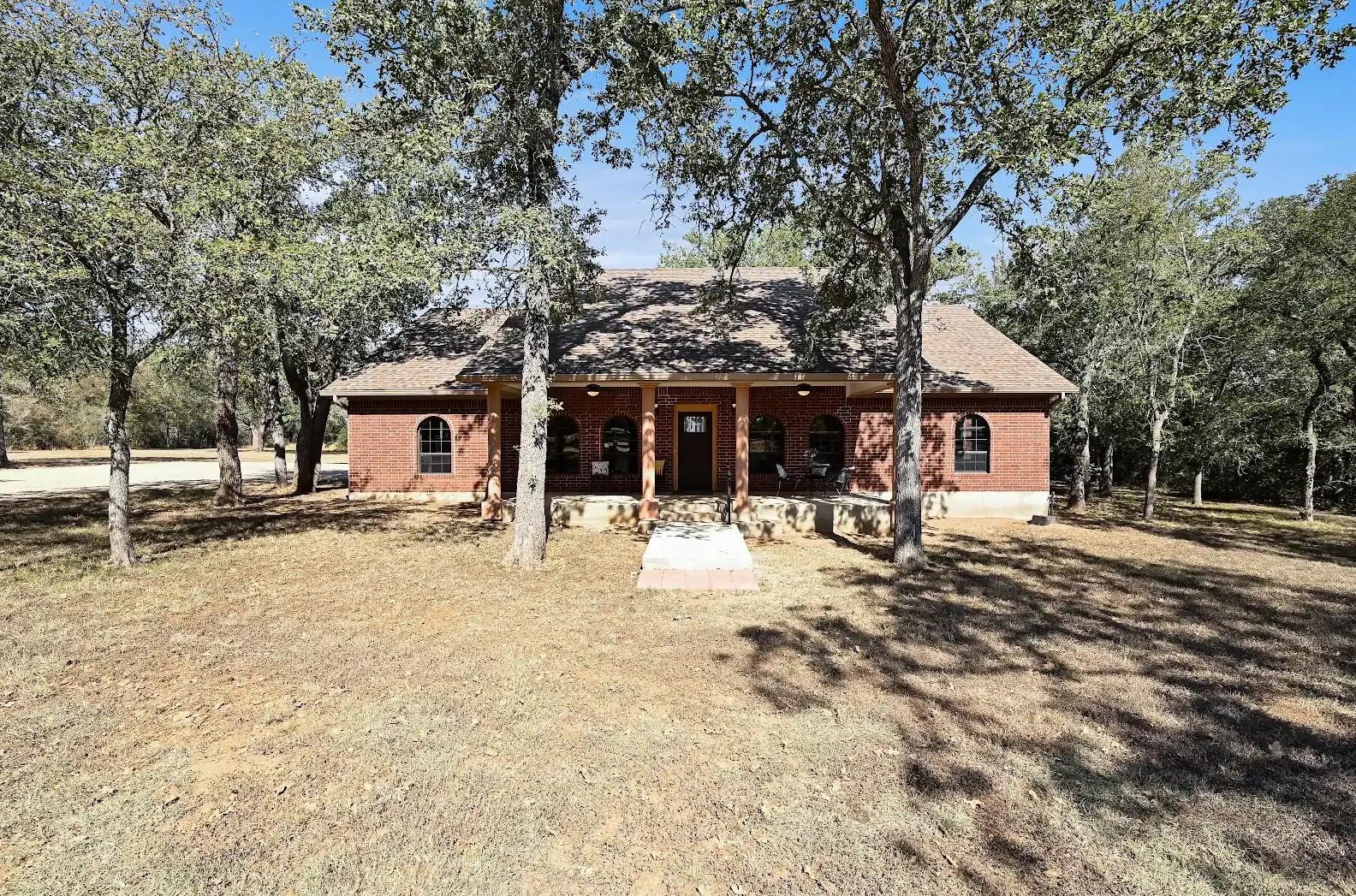 486 Westwood Road Lockhart TX 78644