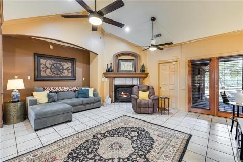 486 Westwood Road Lockhart TX 78644
