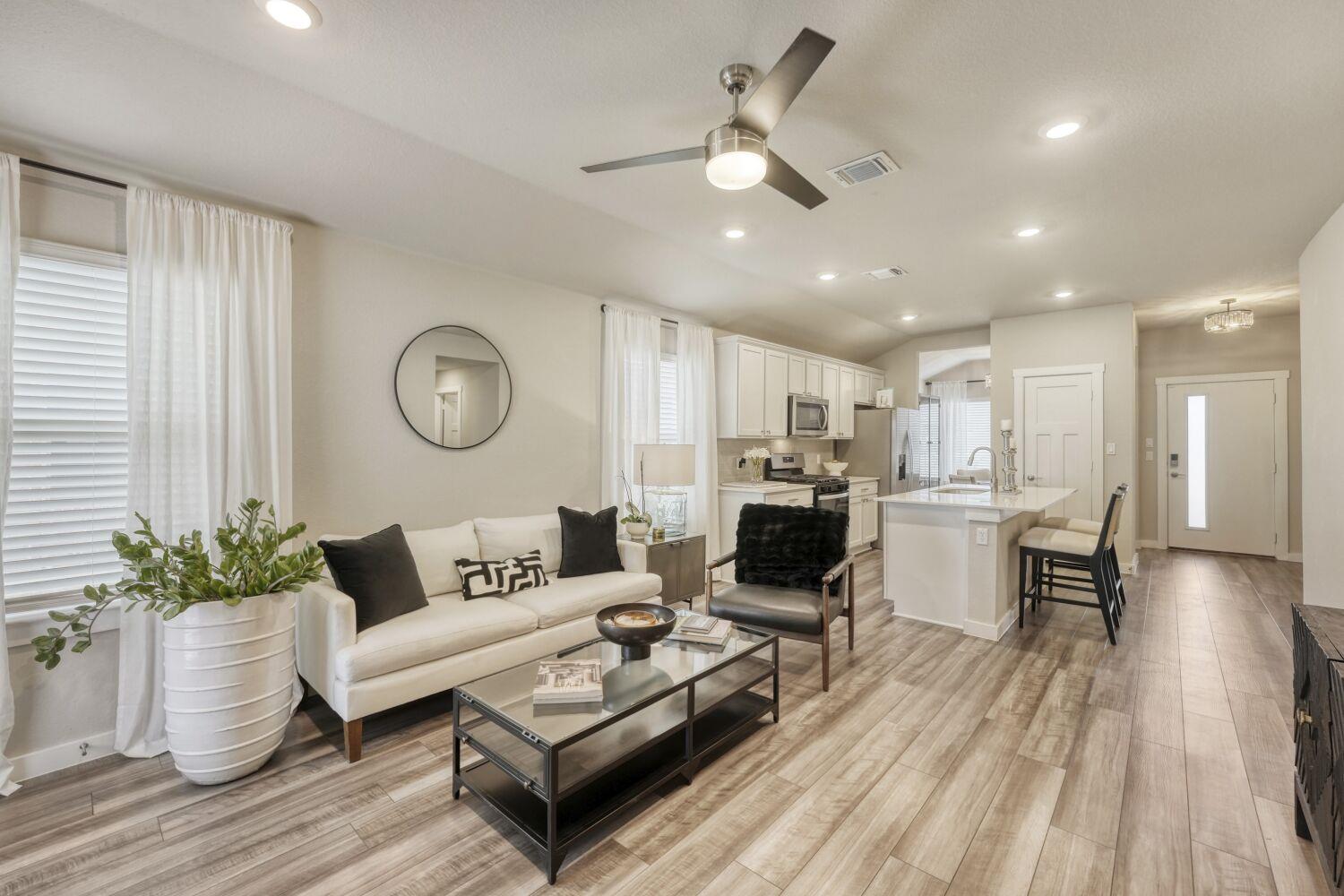 200 Coda Crossing Georgetown TX 78633