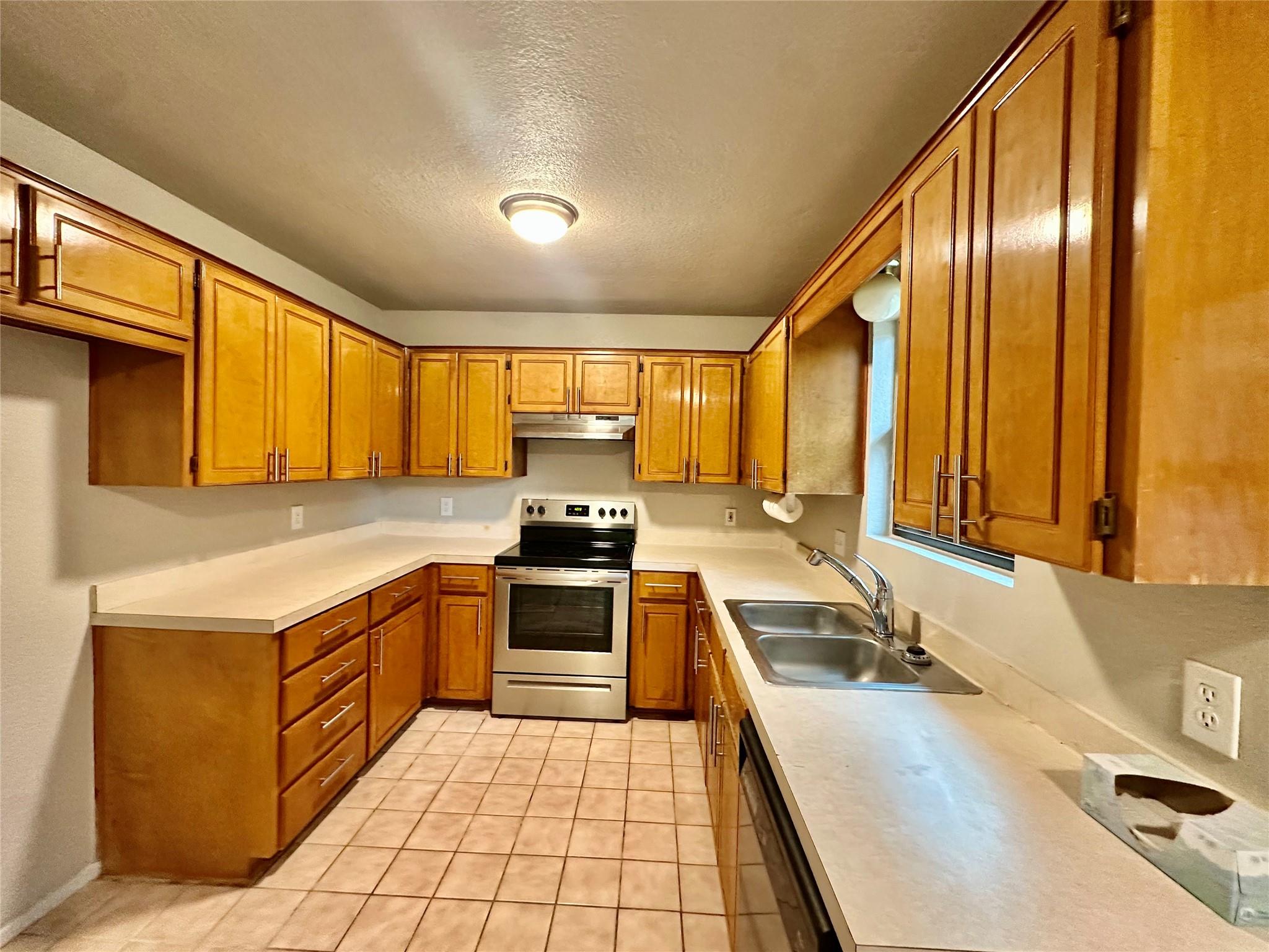 677 County Road 3081 Center Lampasas TX 76550