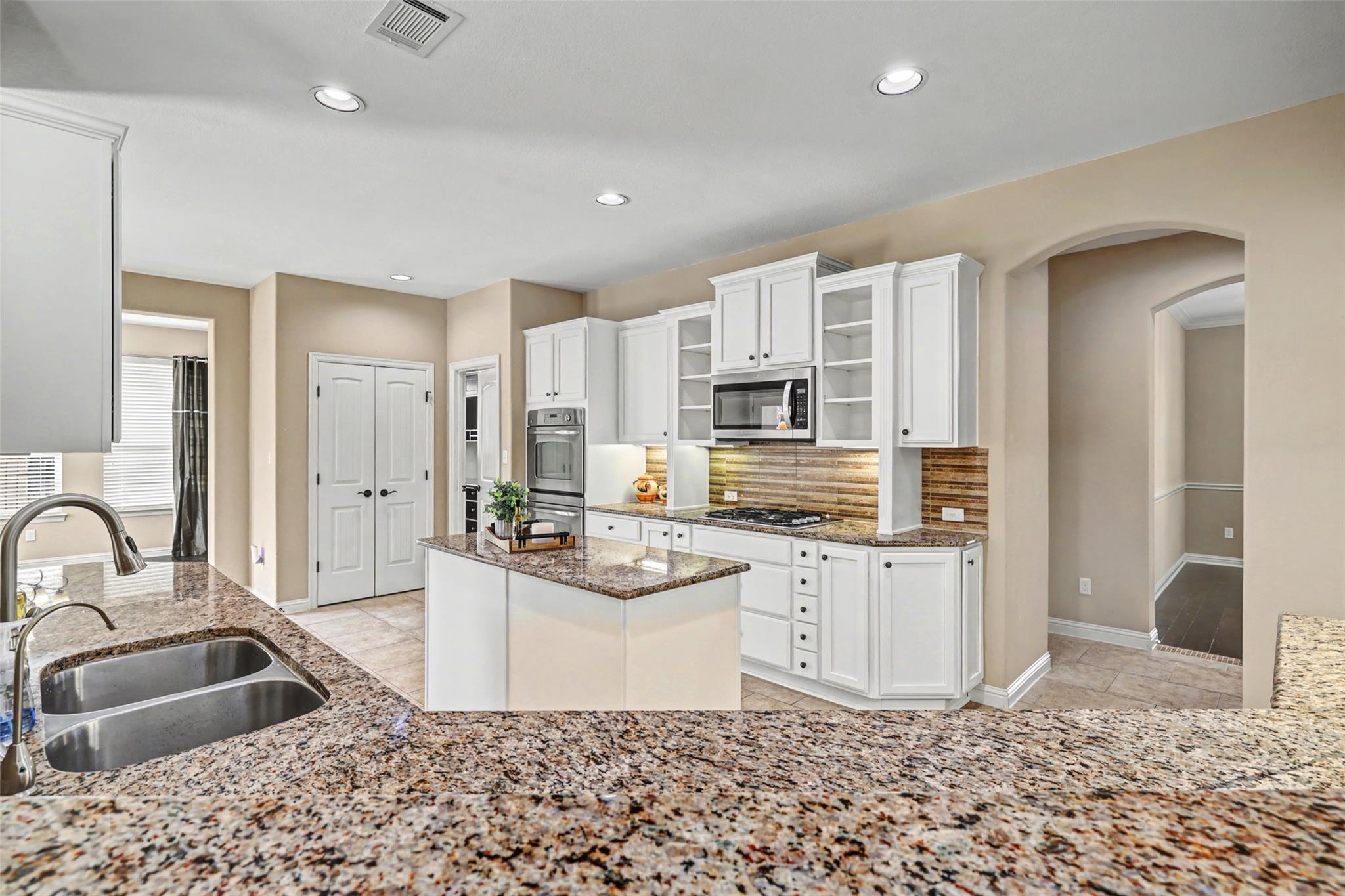 1813 Harvest Dance Drive Leander TX 78641