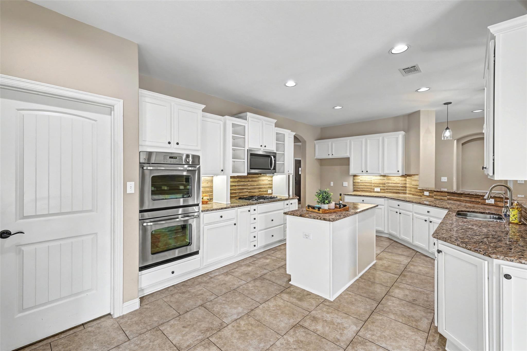 1813 Harvest Dance Drive Leander TX 78641