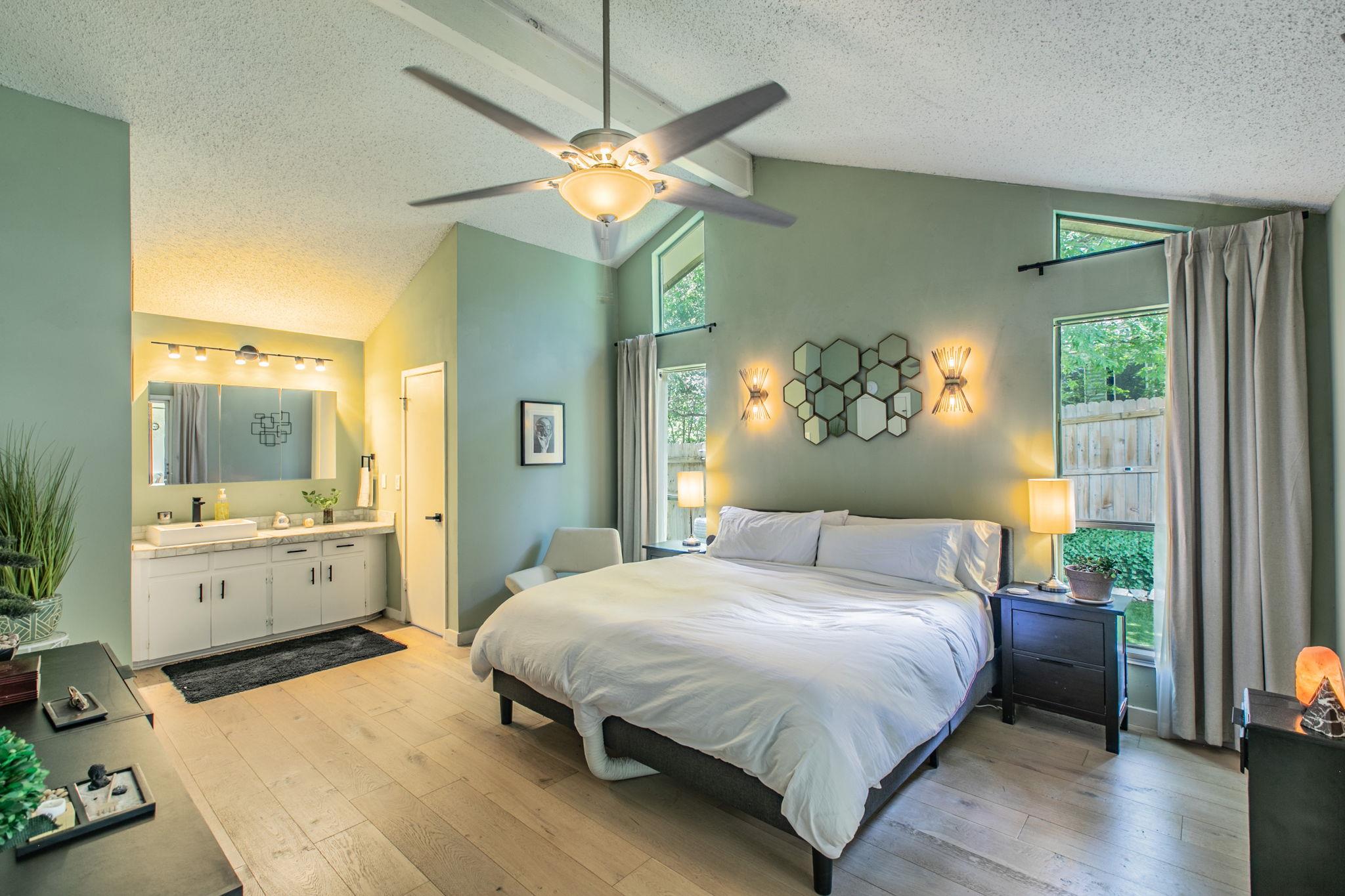 7010 Grove Crest Drive Austin TX 78736