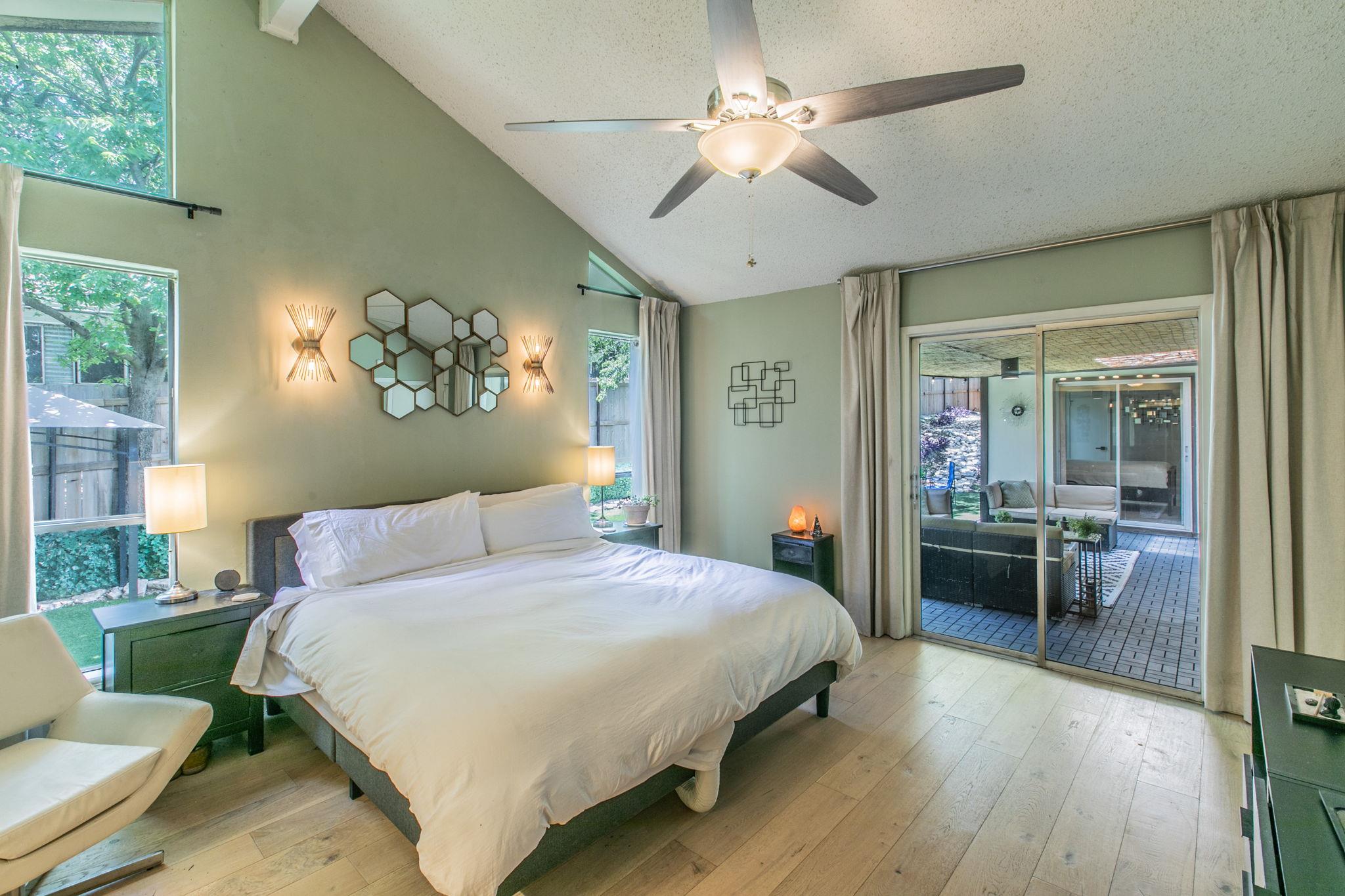 7010 Grove Crest Drive Austin TX 78736