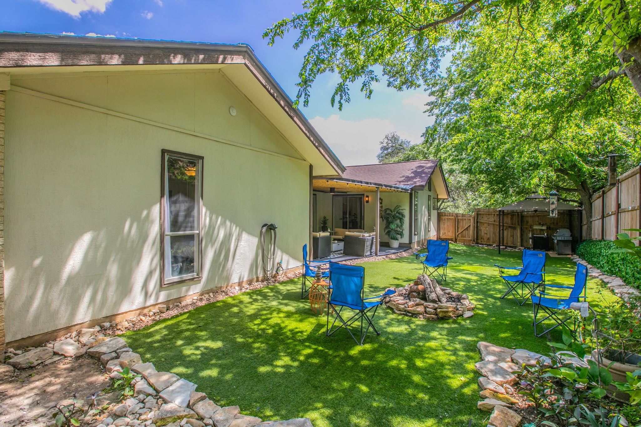 7010 Grove Crest Drive Austin TX 78736