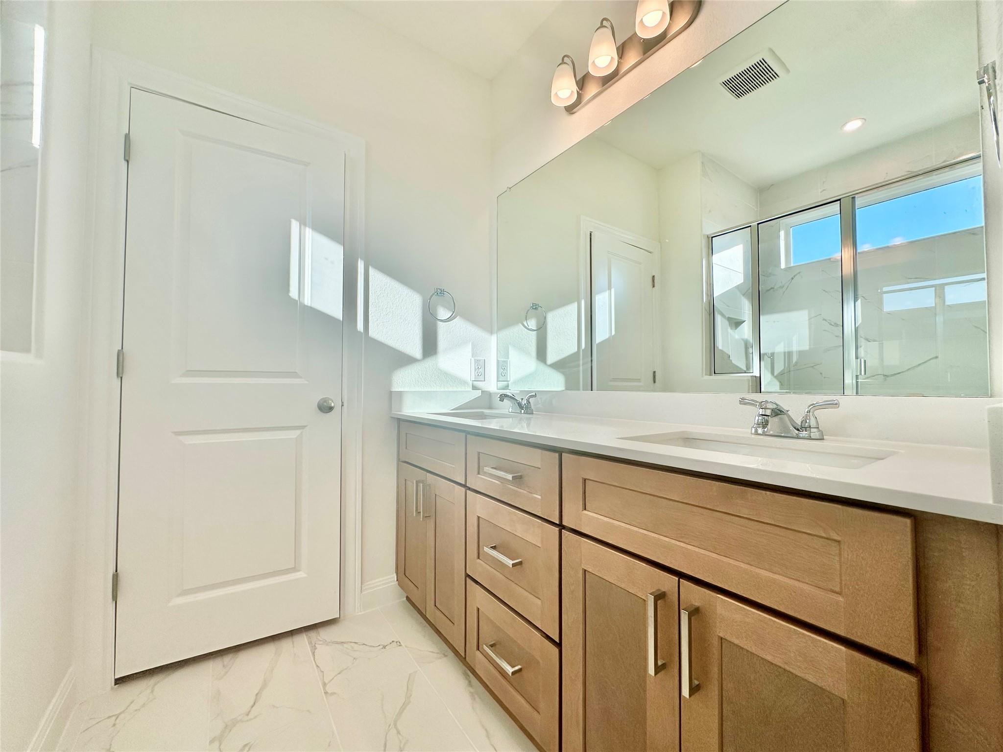 6135 Marsh Lane Buda TX 78610