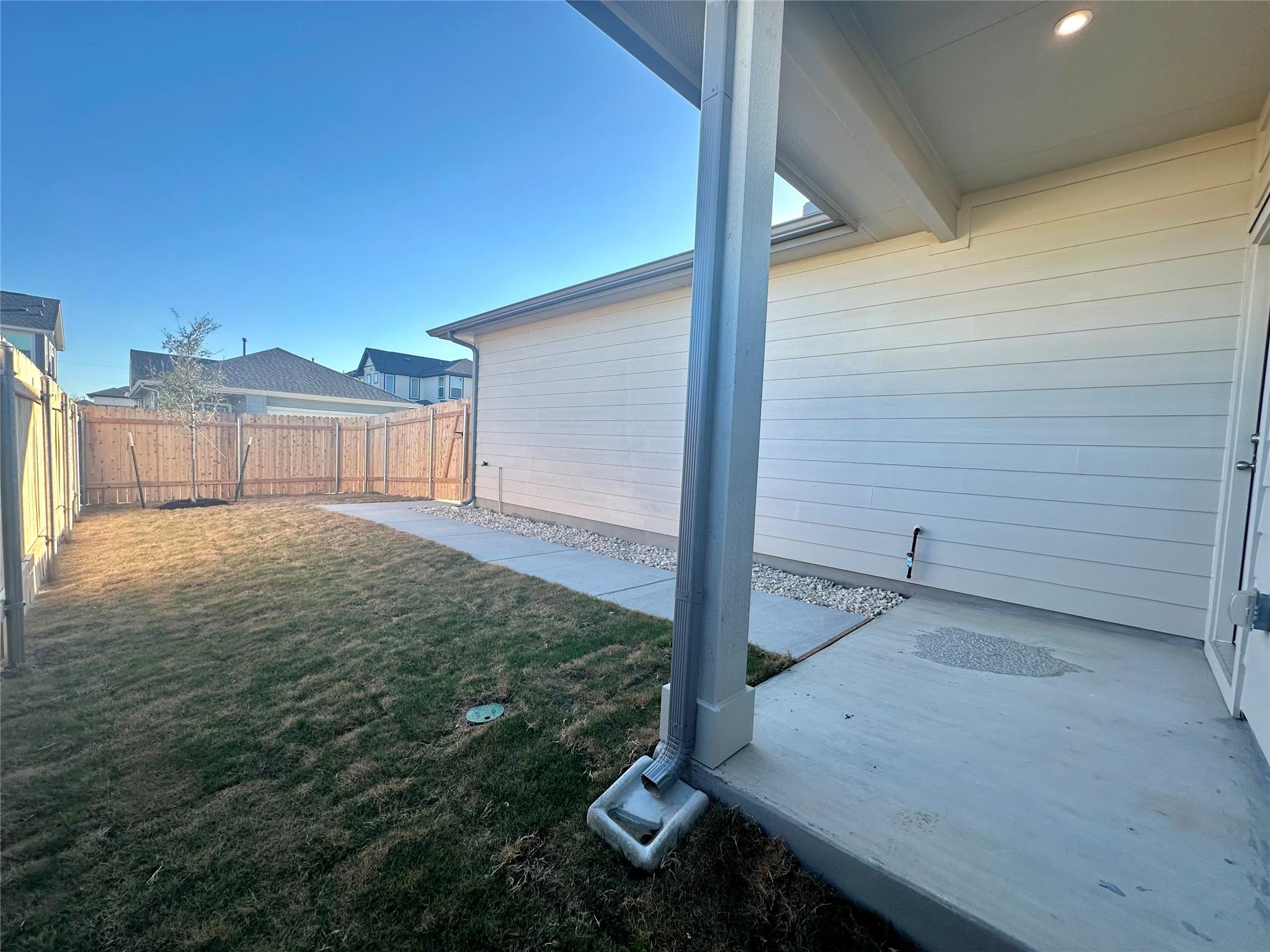 6135 Marsh Lane Buda TX 78610