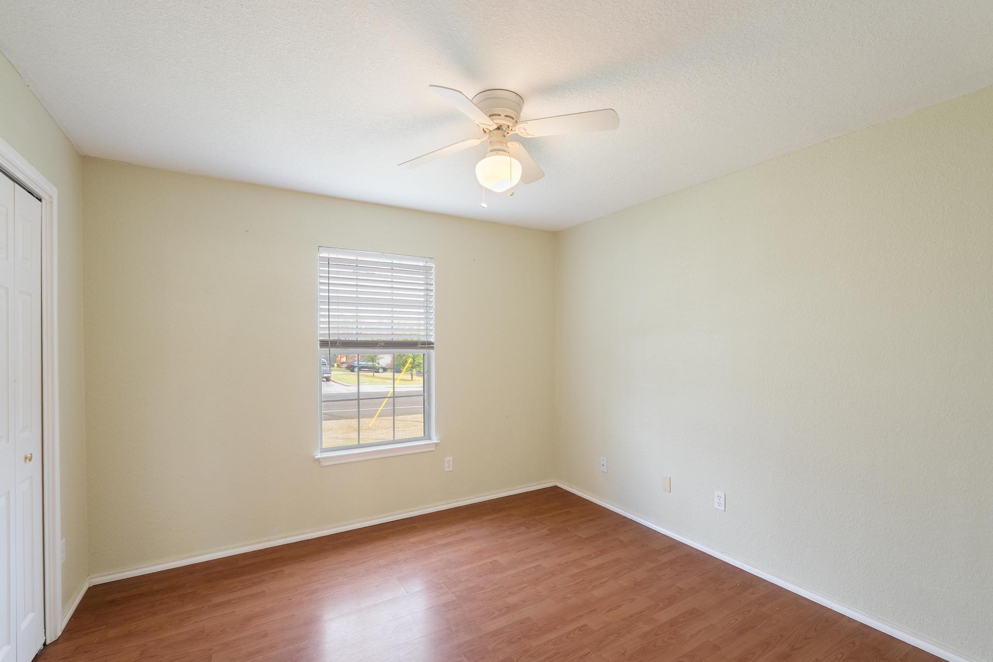 1309 Mallard Lane Taylor TX 76574