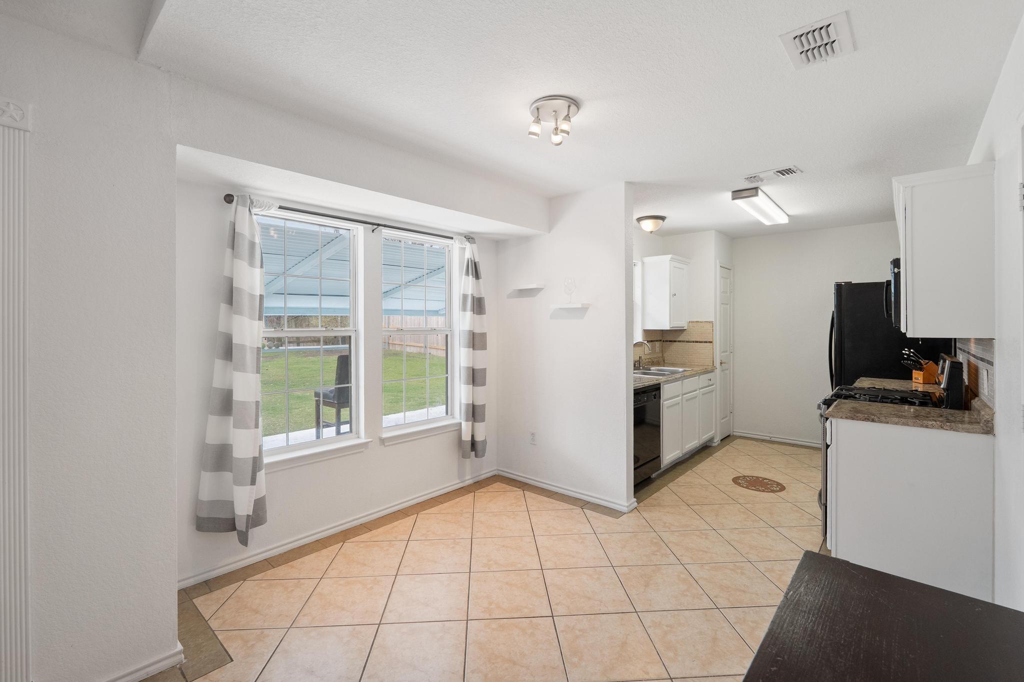 1309 Mallard Lane Taylor TX 76574