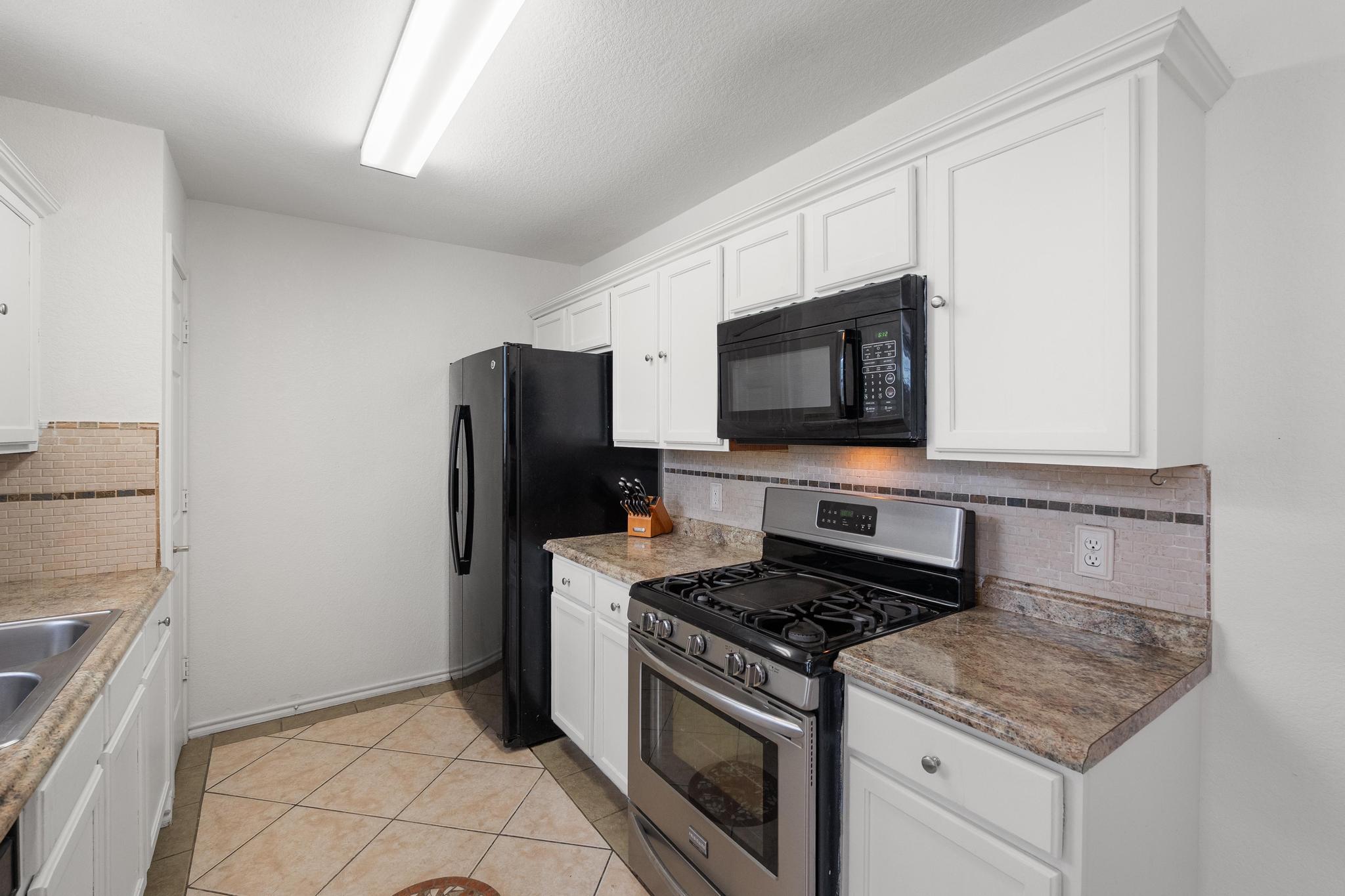 1309 Mallard Lane Taylor TX 76574