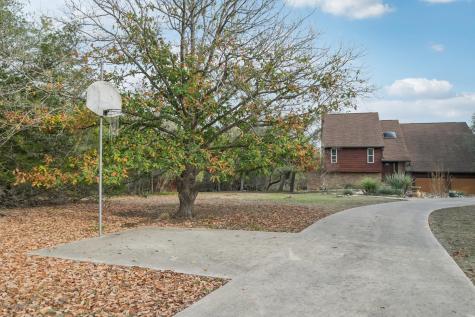 407 Pioneer Trail San Marcos TX 78666