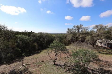 407 Pioneer Trail San Marcos TX 78666
