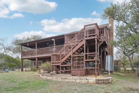 407 Pioneer Trail San Marcos TX 78666