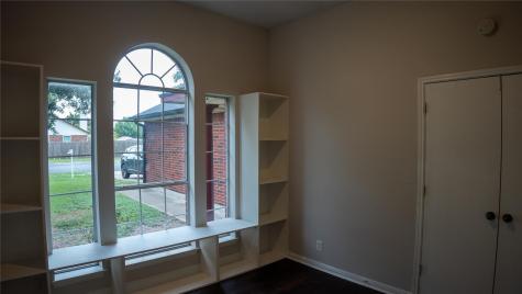 502 Stewart Drive Hutto TX 78634
