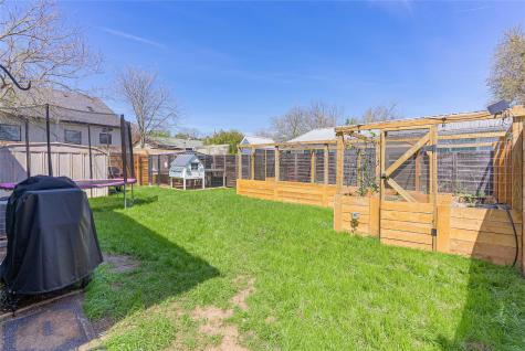 11010 3rd Street Jonestown TX 78645