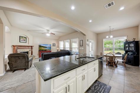 1119 Enclave Way Hutto TX 78634