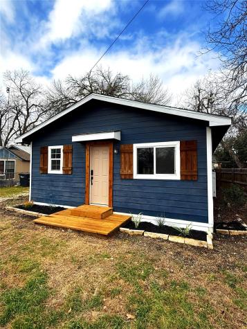 1848 W Bridge Street New Braunfels TX 78130