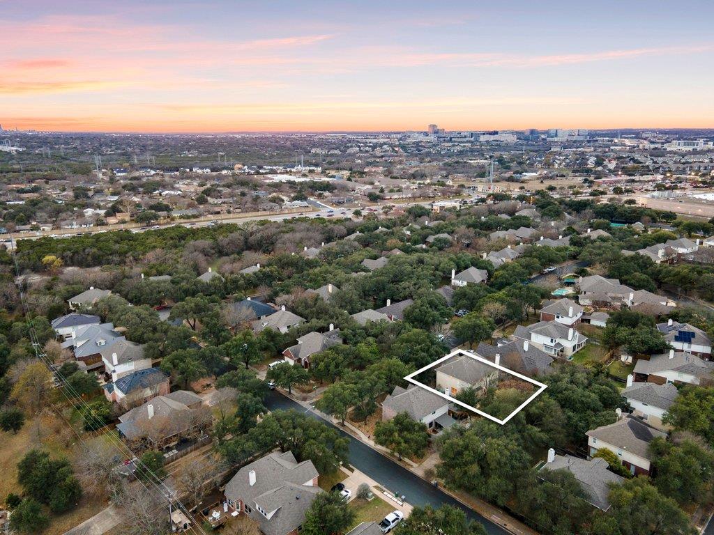 1406 Dapplegrey Lane Austin TX 78727