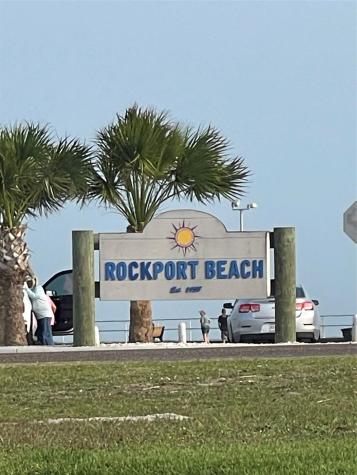 322 Whispering Woods Drive Rockport TX 78382