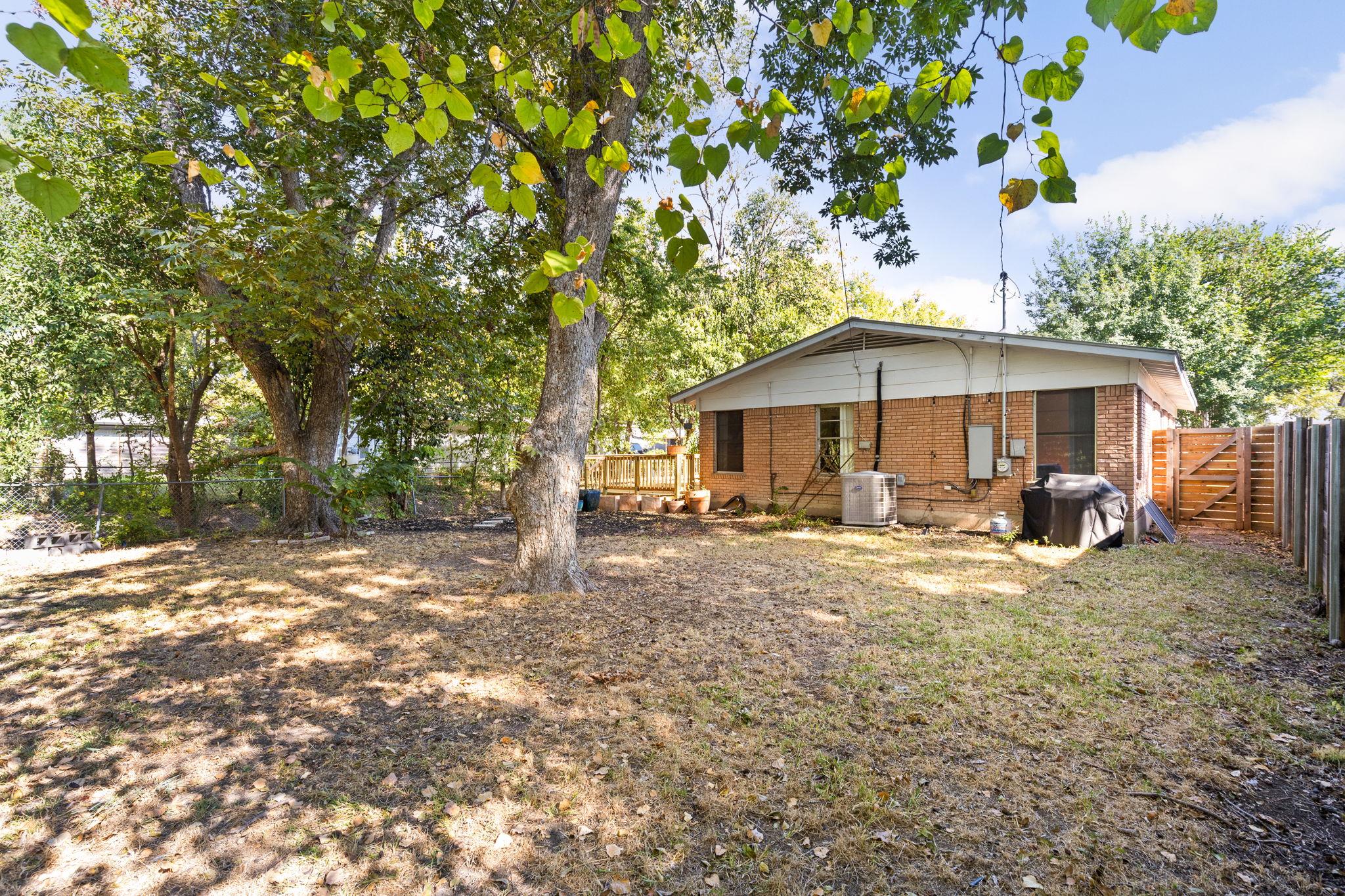 1105 Alegria Road Austin TX 78757