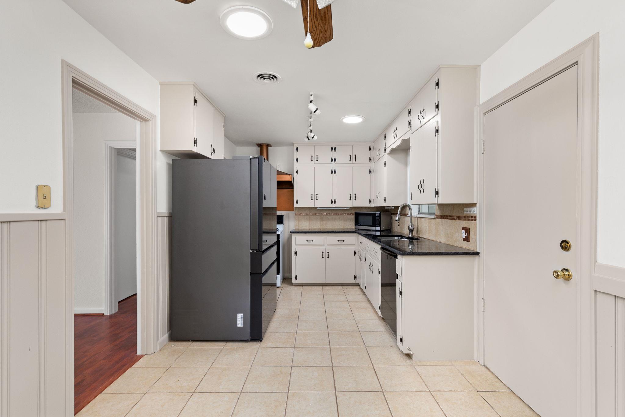 1105 Alegria Road Austin TX 78757