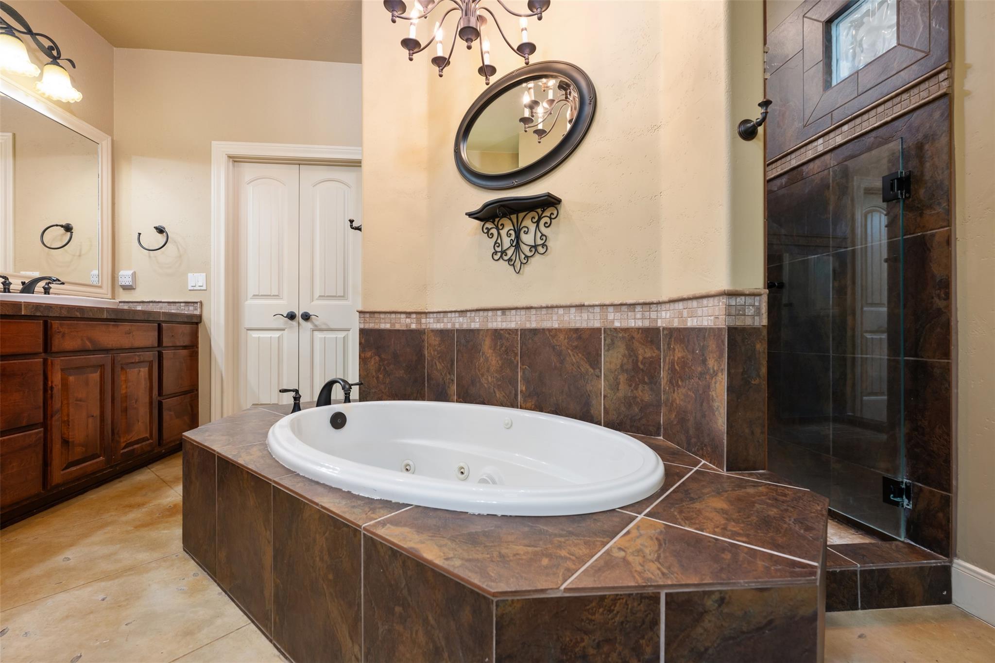 523 County Road 136a Kingsland TX 78639