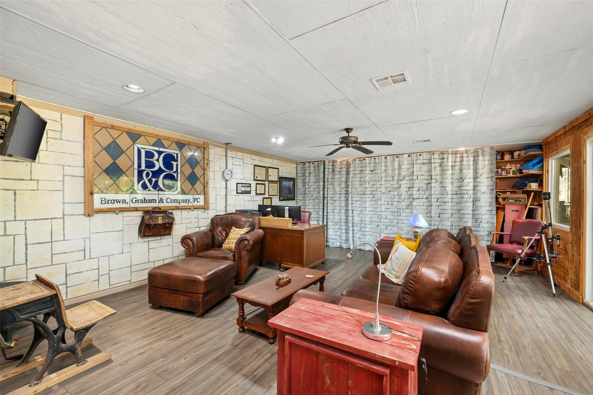 523 County Road 136a Kingsland TX 78639