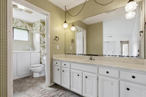 1610 Karen Cove Round Rock TX 78664