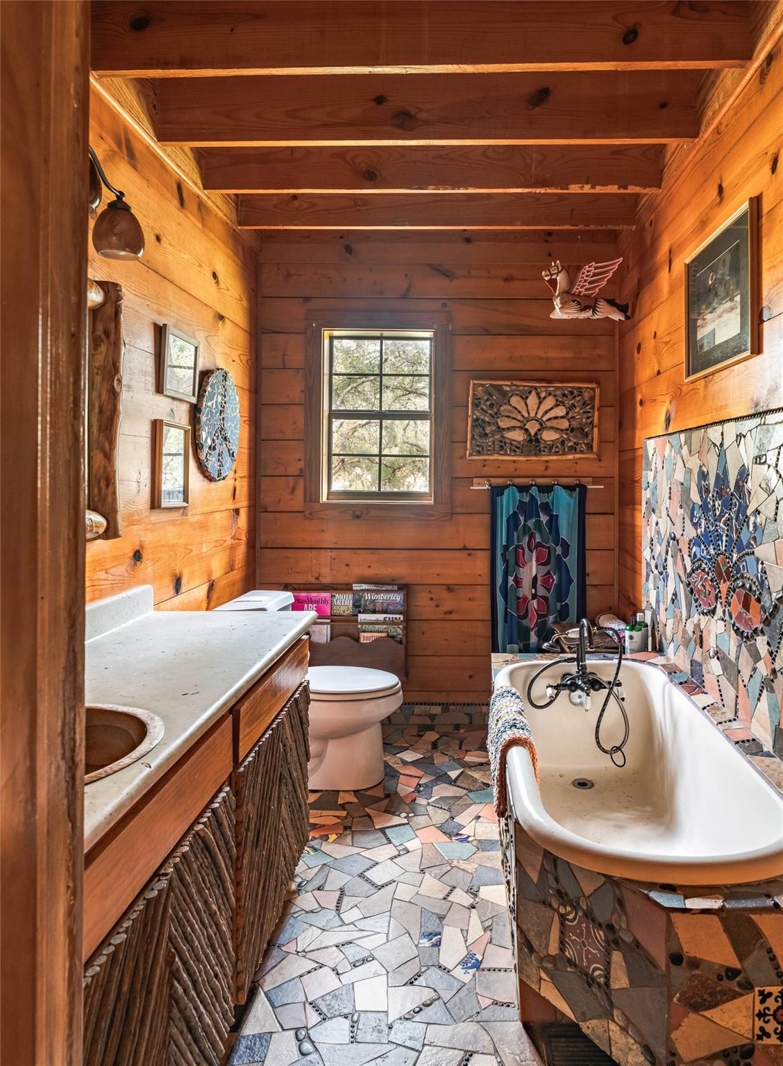 1218 Oakwood Loop Wimberley TX 78676
