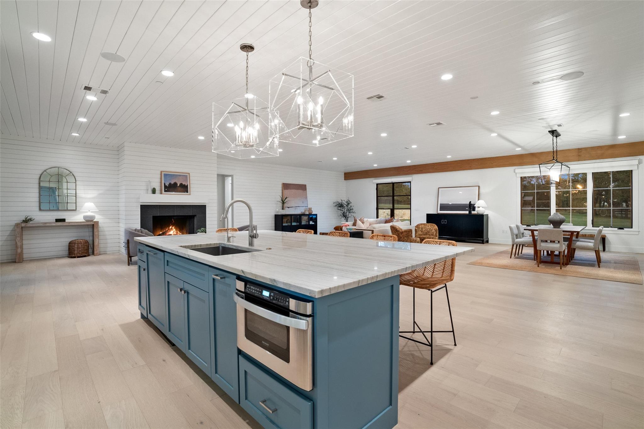 16908 Whispering Breeze Austin TX 78738