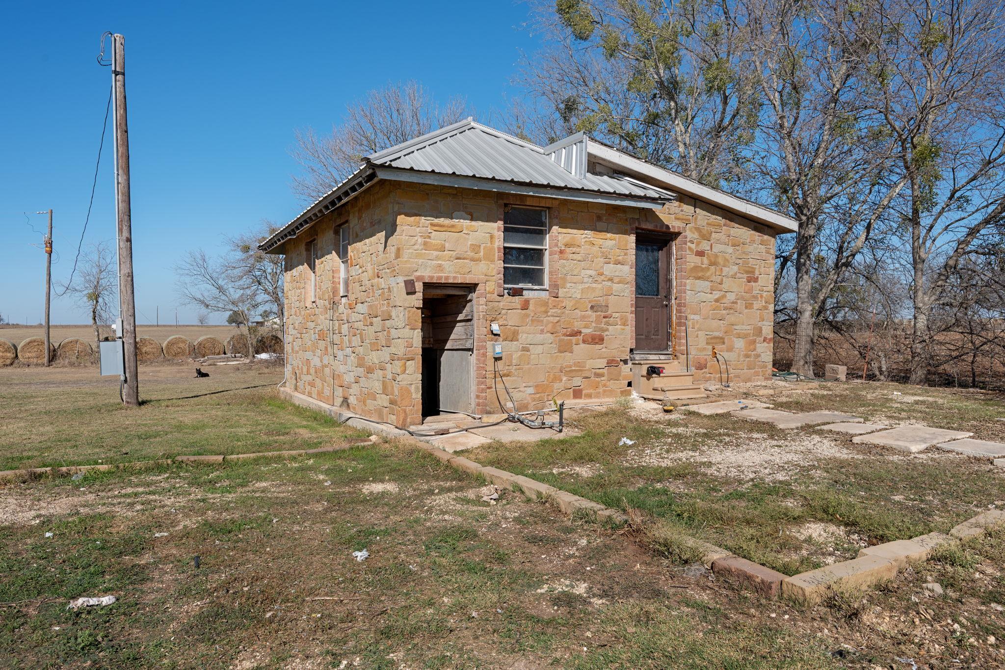 5100 County Road 234 Jarrell TX 76537