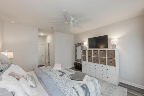 7915 Mellencamp Drive Austin TX 78744