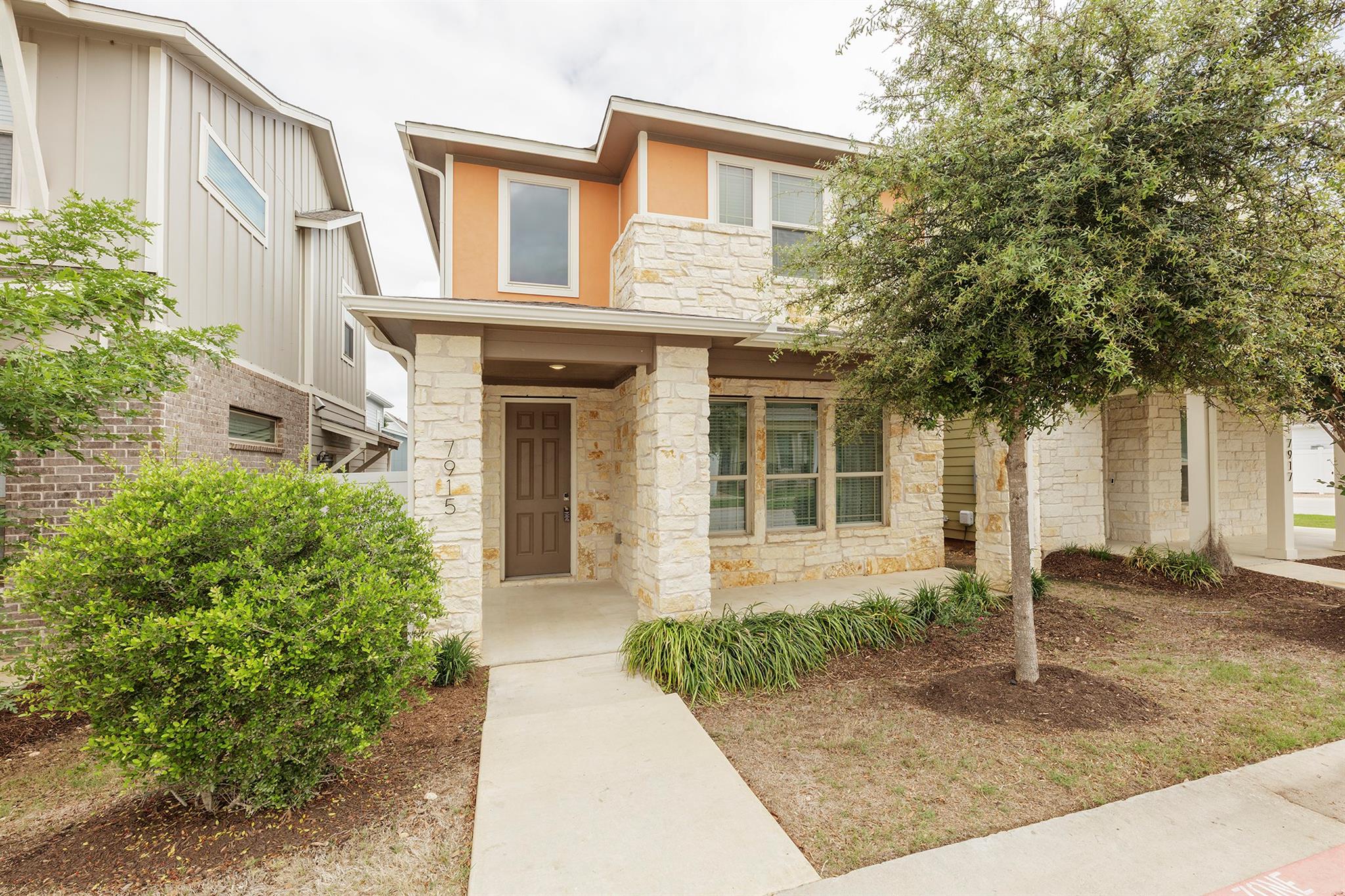 7915 Mellencamp Drive Austin TX 78744