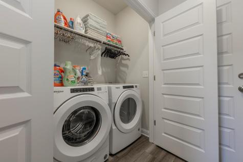7915 Mellencamp Drive Austin TX 78744