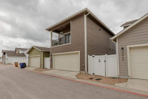 7915 Mellencamp Drive Austin TX 78744