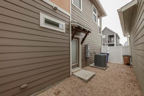 7915 Mellencamp Drive Austin TX 78744
