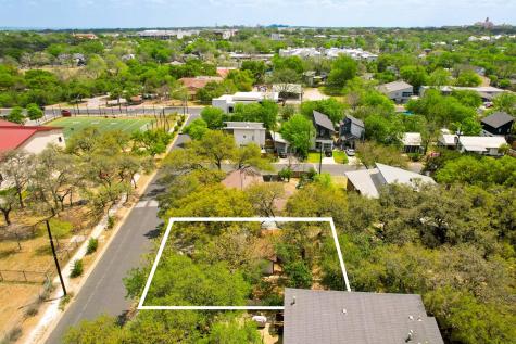 703 Herndon Lane Austin TX 78704
