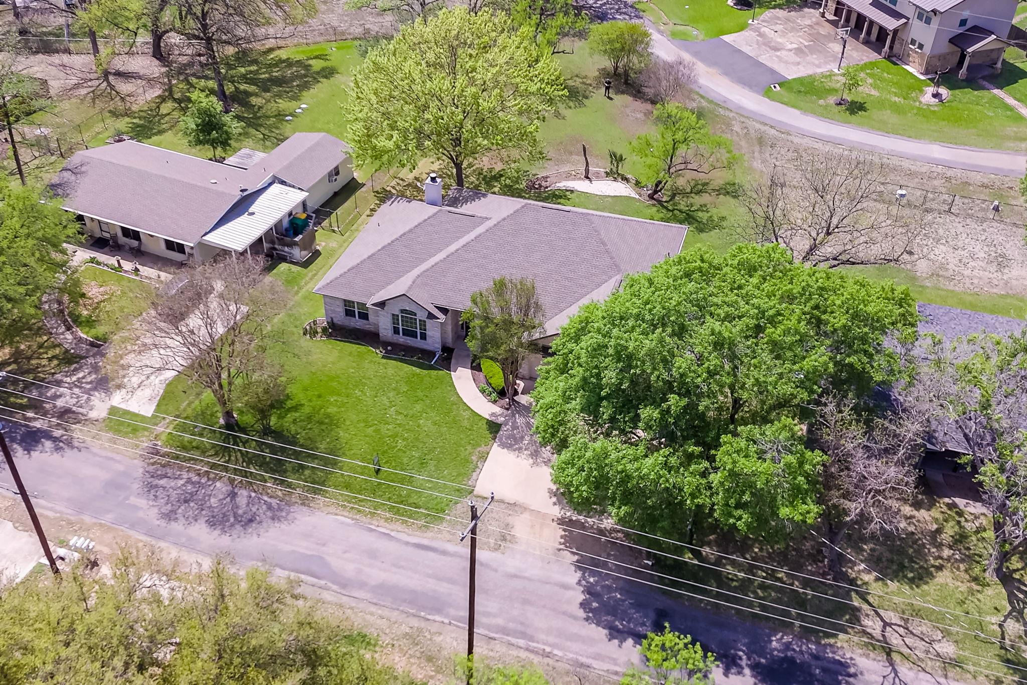 207 Flamingo Circle Highland Haven TX 78654
