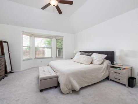 536 W Metcalfe Street Hutto TX 78634